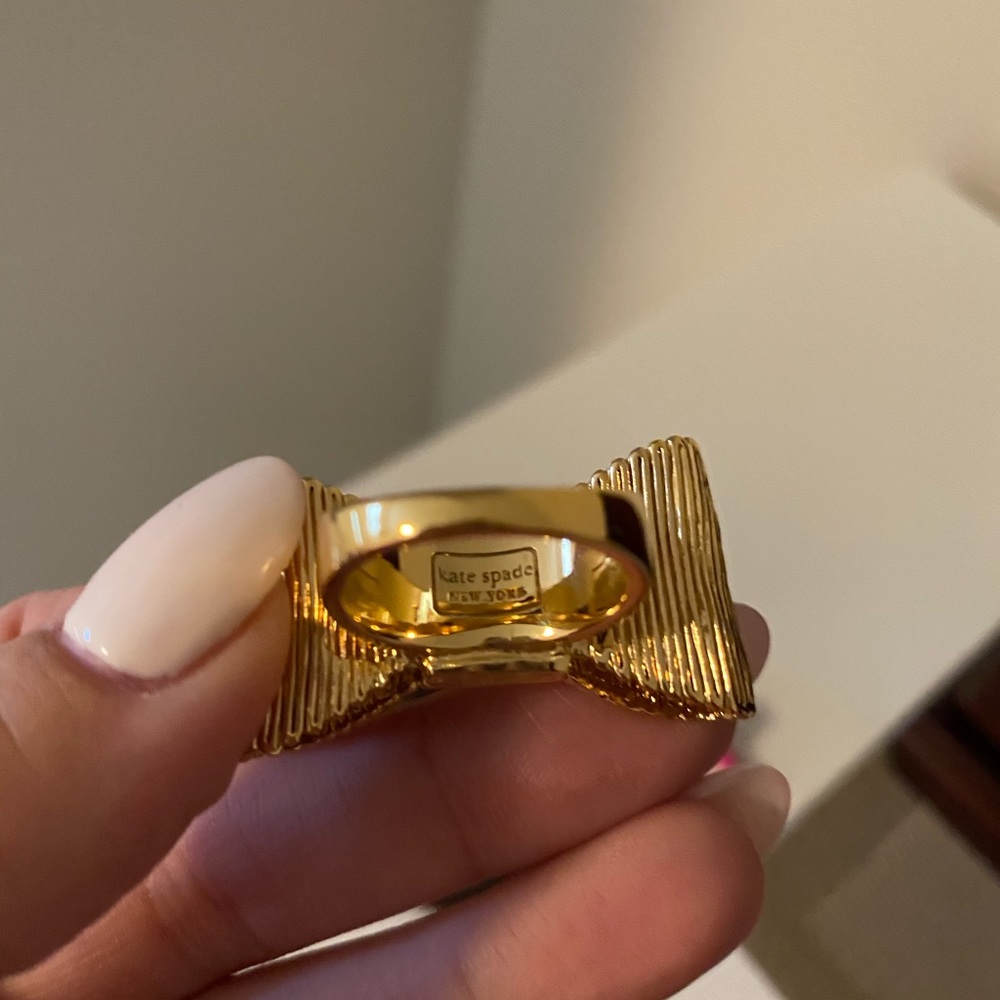 Kate Spade gold bow ring - Picture 2 of 3